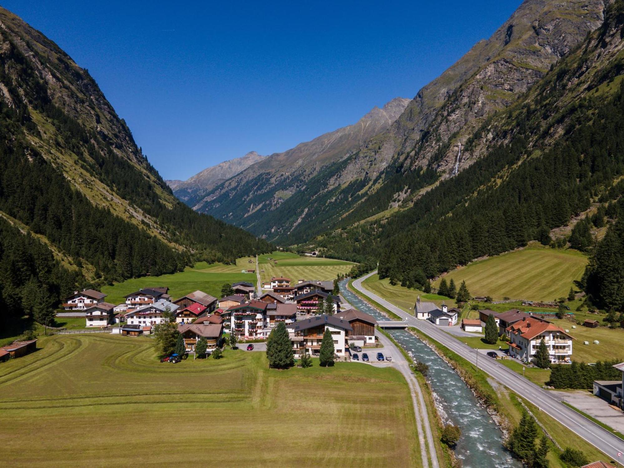 Gletscher-Landhaus Brunnenkogel Sankt Leonhard im Pitztal Eksteriør bilde